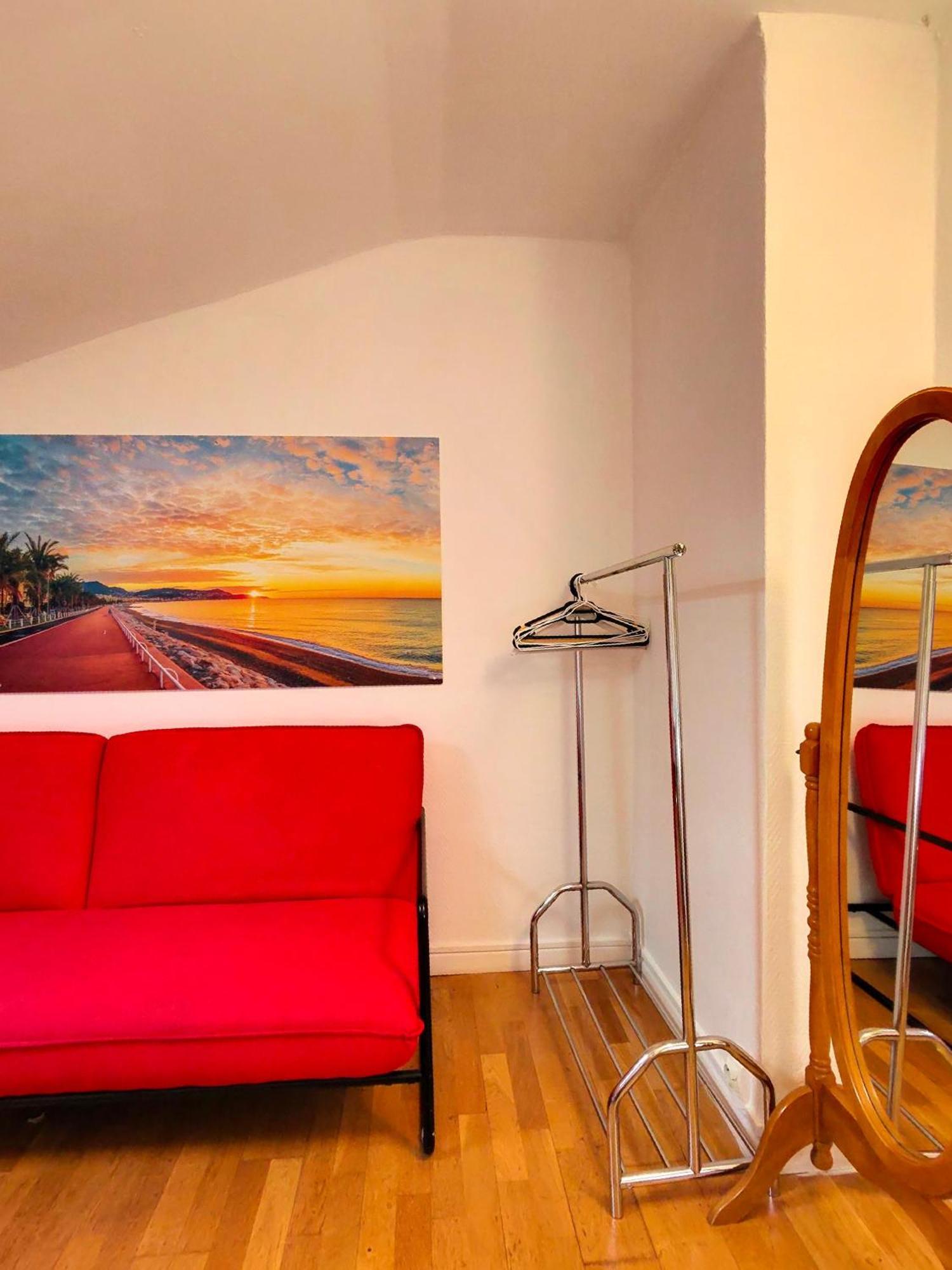 Jolie Privee Centre-ville Hostel Nizza
